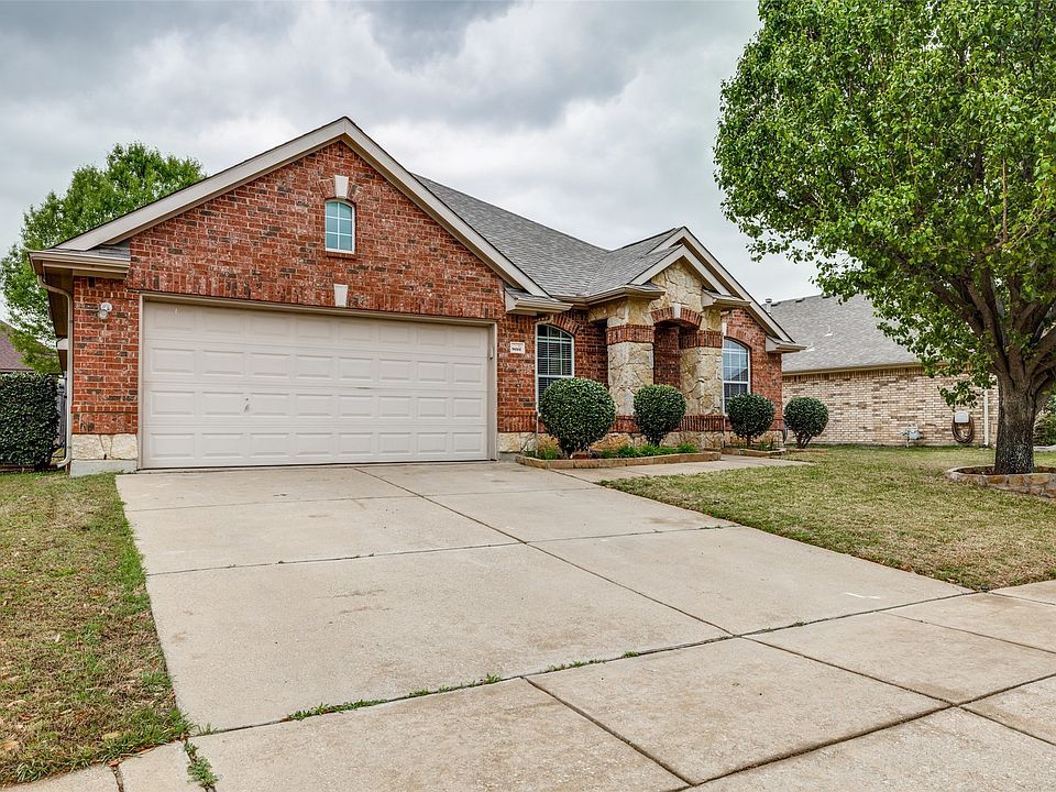 1st image of 9212 Water Oak Dr