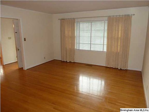 4th image of 2440 Coronado Dr