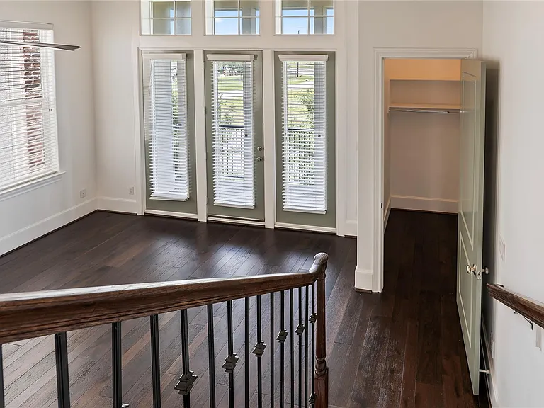 9674 Knight Rd — Photo 21