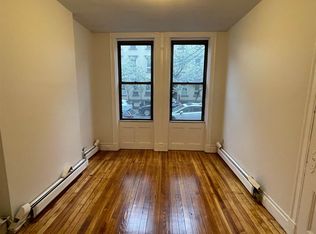 1017 Willow Ave #1R, Hoboken, NJ 07030
