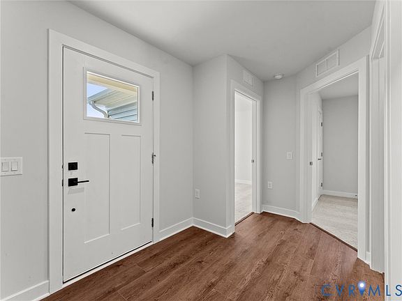 5th image of 114 Braxton Way
