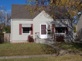 718 Clinton St, Flint, MI 48507