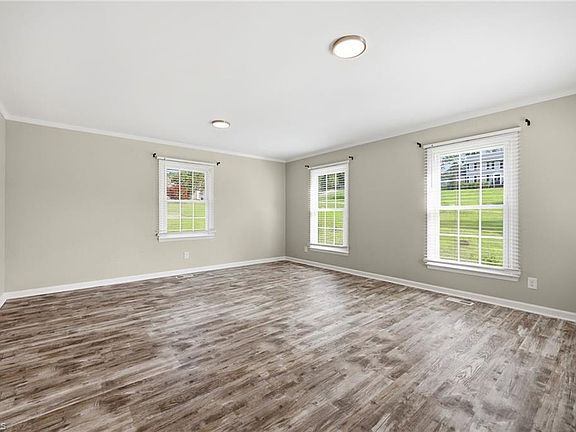 4th image of 314 Canterbury Rd