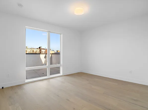 391 1st Street image 9 of 21