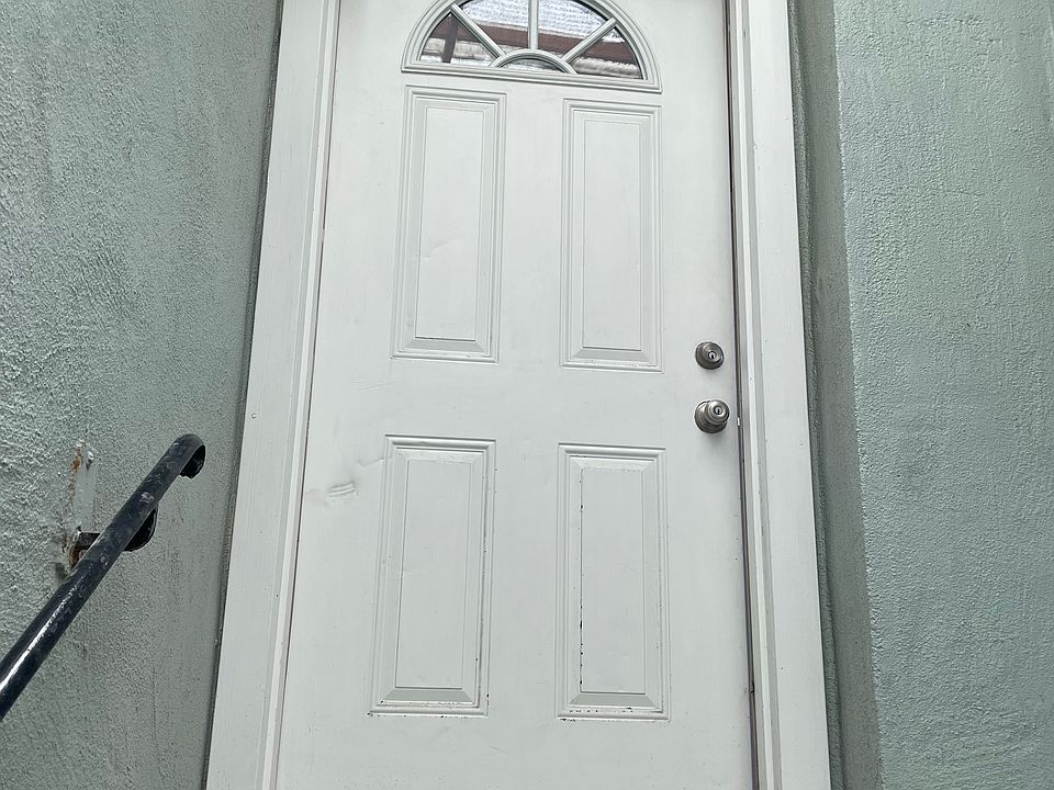 1st image of 1746 44th Ave