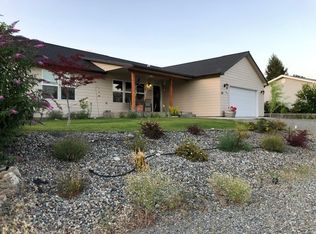 314 Hillcrest Circle Dr, Omak, WA 98841