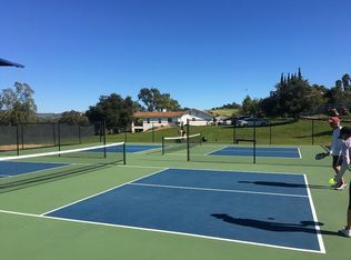 2397 Via Del Robles, Fallbrook, CA 92028