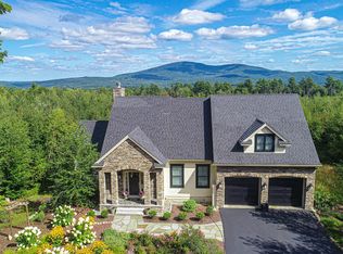 86 Hall Farm Rd, New London, NH 03257