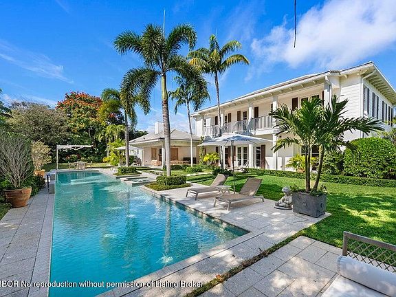 2nd image of 124 Forest Hill Blvd