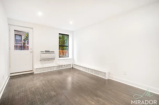 Rented by Mirador Real Estate | media 17