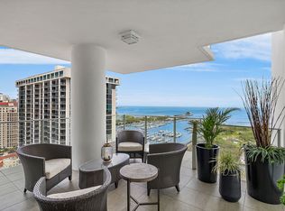175 1st St S APT 2408, Saint Petersburg, FL 33701