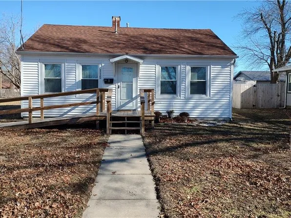 115 Winner Rd, El Dorado Springs, MO 64744