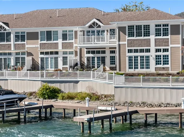 1 Lake St #108, Urbana, NY 14840