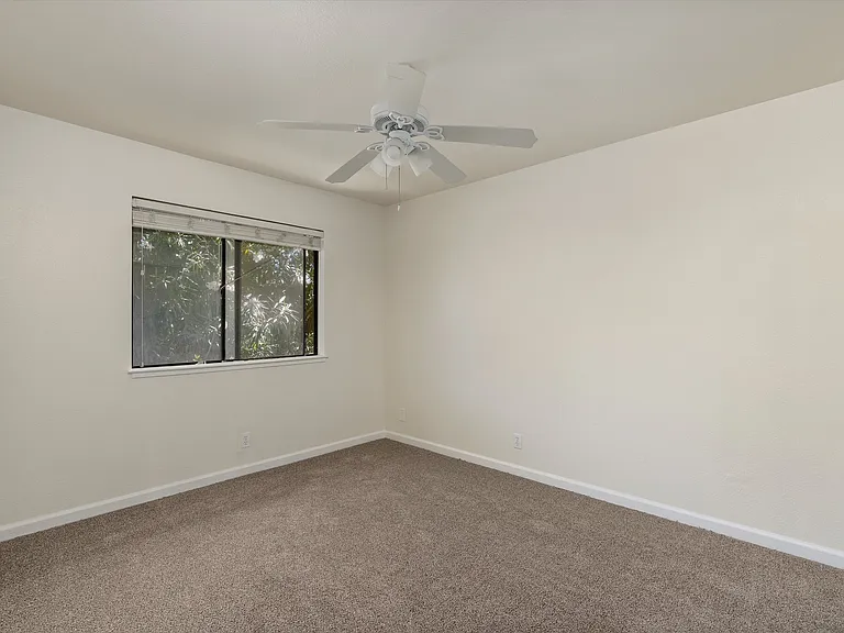1114 Nord Ave #36 — Photo 18