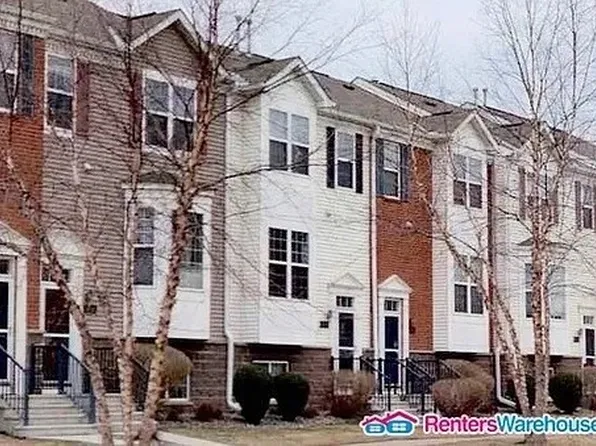 6806 158th St W, Apple Valley, MN 55124