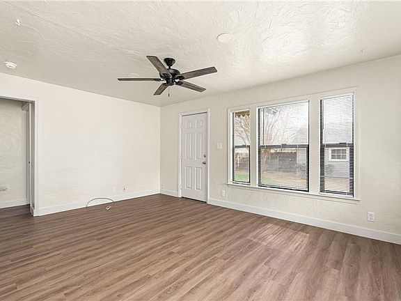 5th image of 1421 Citrus Ave #Adu