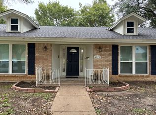 6164 Waco Way, Fort Worth, TX 76133