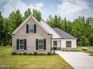 45 Centerliine Roper Loop, Byhalia, MS 38611