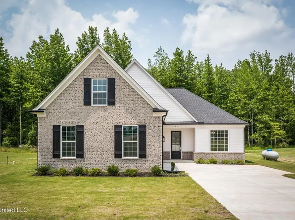 45 Centerliine Roper Loop, Byhalia, MS 38611