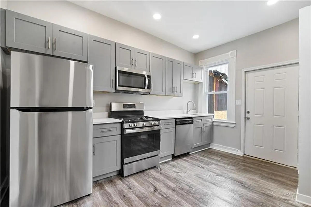 Building Photo - 223 13th Street