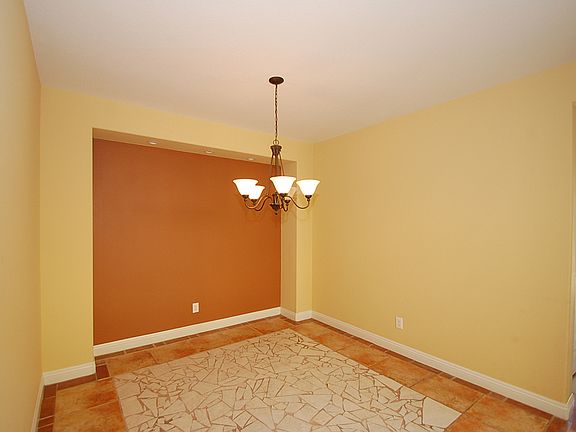 5th image of 1782 Jeanna Pl