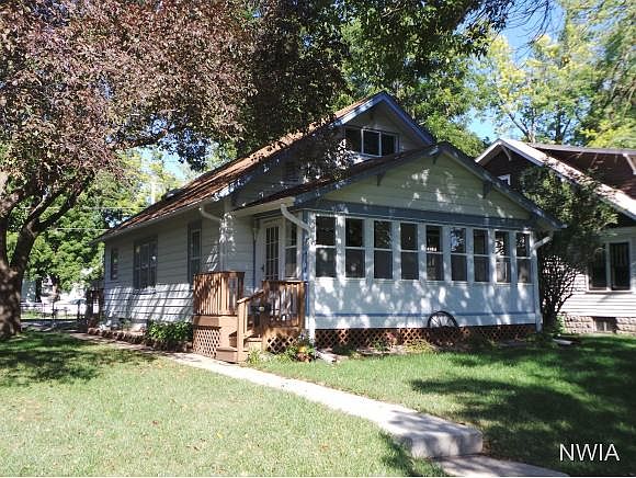 1st image of 4207 Central St