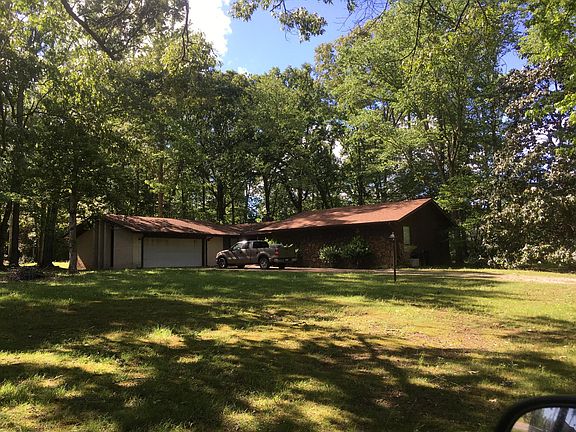 Driveway View under Big Oak Tree made for a tree swing for children