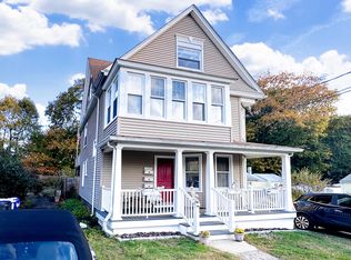 76 Nichols Ave, Fairfield, CT 06825