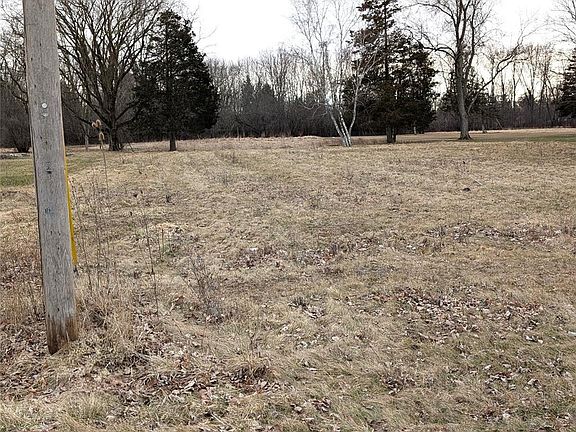 4th image of 2840 Tatham Rd