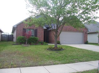 3263 Grand Lake Dr, Bossier City, LA 71111