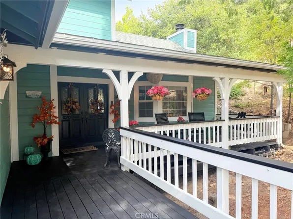 934 Teakwood Dr, Lake Arrowhead, CA 92352