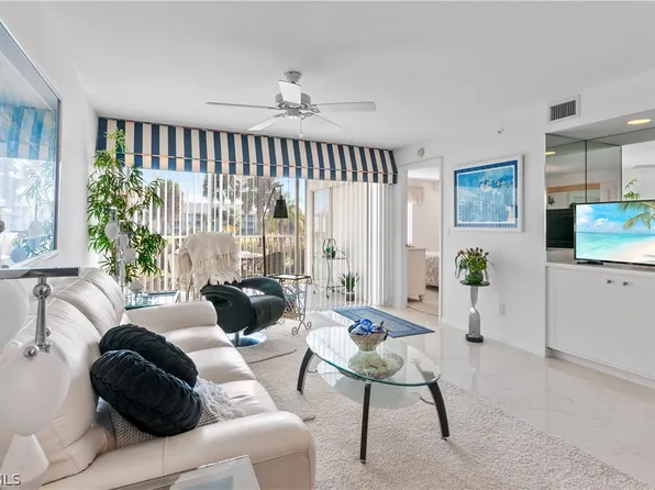 20121 Ian Ct Unit 208, Estero, FL 33928