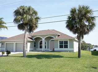 2224 Isle Of Pines Ave, Fort Myers, FL 33905