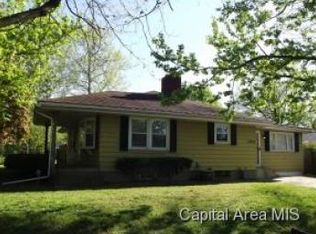 2608 E Devonshire Rd, Springfield, IL 62703