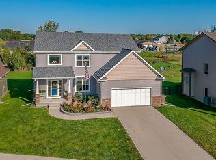 1286 Adams St SE, Bondurant, IA 50035