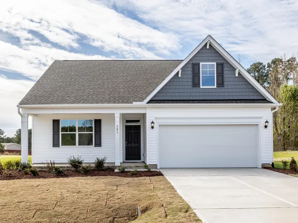285 Black Forest Pointe Trl, Benson, NC 27504