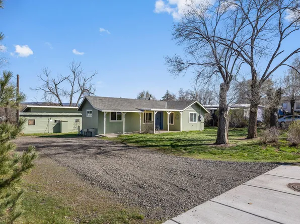 811 SW Madison St, Madras, OR 97741