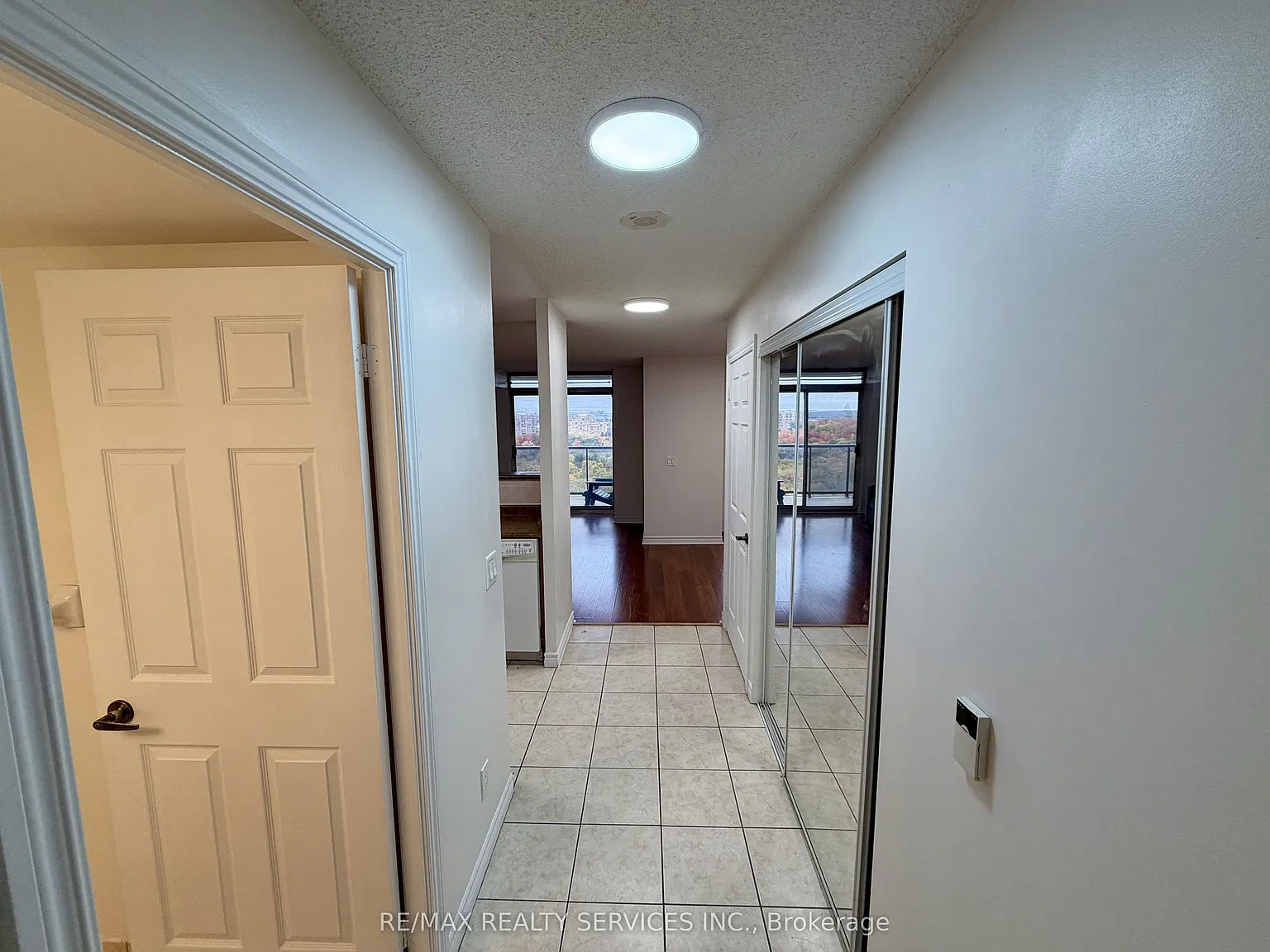 700 Humberwood Blvd — Photo 2