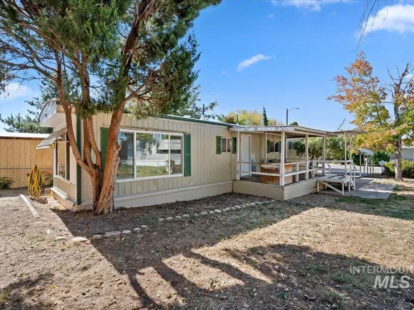 700 E Fairview Ave Trailer 74, Meridian, ID 83642