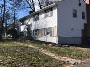 105 Naomi Dr, East Hartford, CT 06118