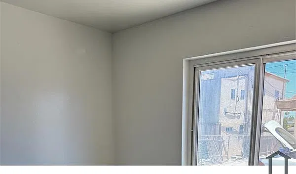 2 bed, 800 sqft, $2,827 — Photo 3