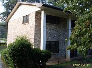 2888 Revere Ct, East Pt, GA 30344
