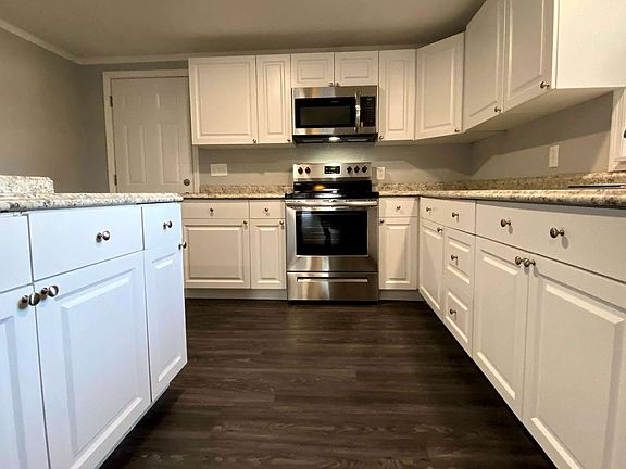 2nd image of 1051 NE Lake Dr