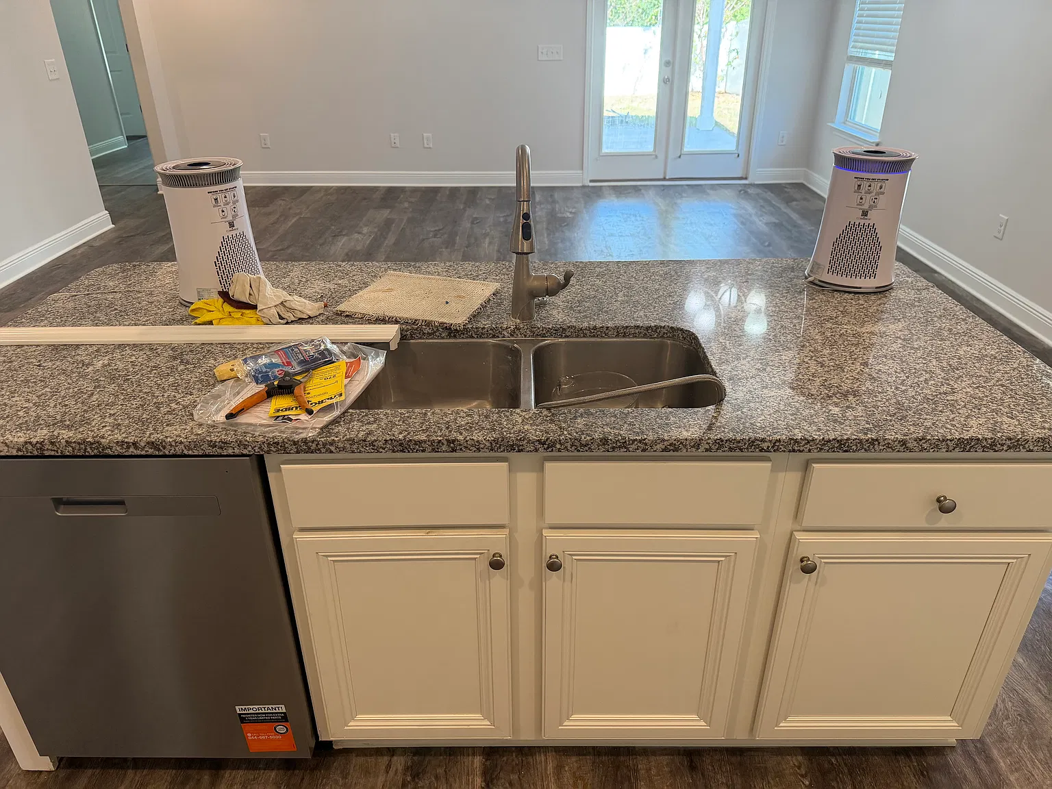 3 bed, 1700 sqft, $3,500 — Photo 4