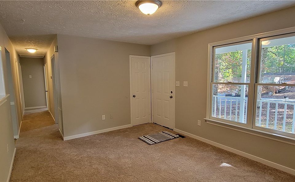 221 Remington Dr Ruther Glen VA Zillow