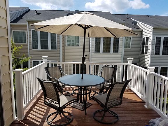 3rd image of 2371 Brookmoor Ln #521A