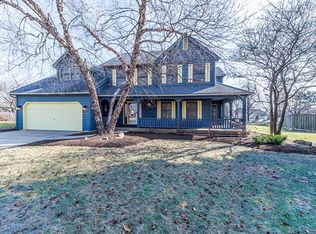 2850 Castlewood Ct, Aurora, IL 60504