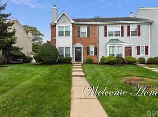 188 Darwin Ln, North Brunswick, NJ 08902
