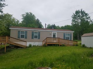 Lakeside Rd, Hop Bottom, PA 18824