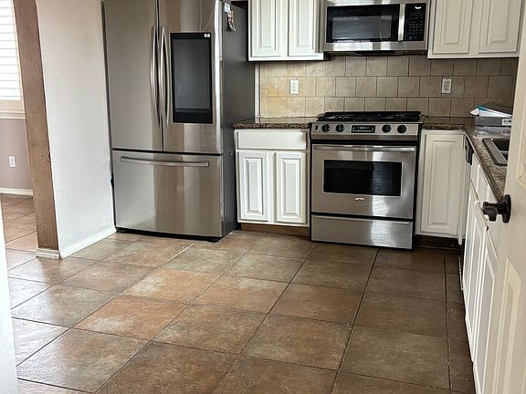 3rd image of 11632 Maquitico Ct